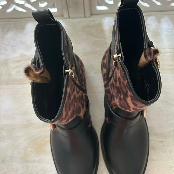 NEW Nine West Arria Leopard Animal and Black Combat Boots Moto Gold Buckles 9 - Picture 5 of 9